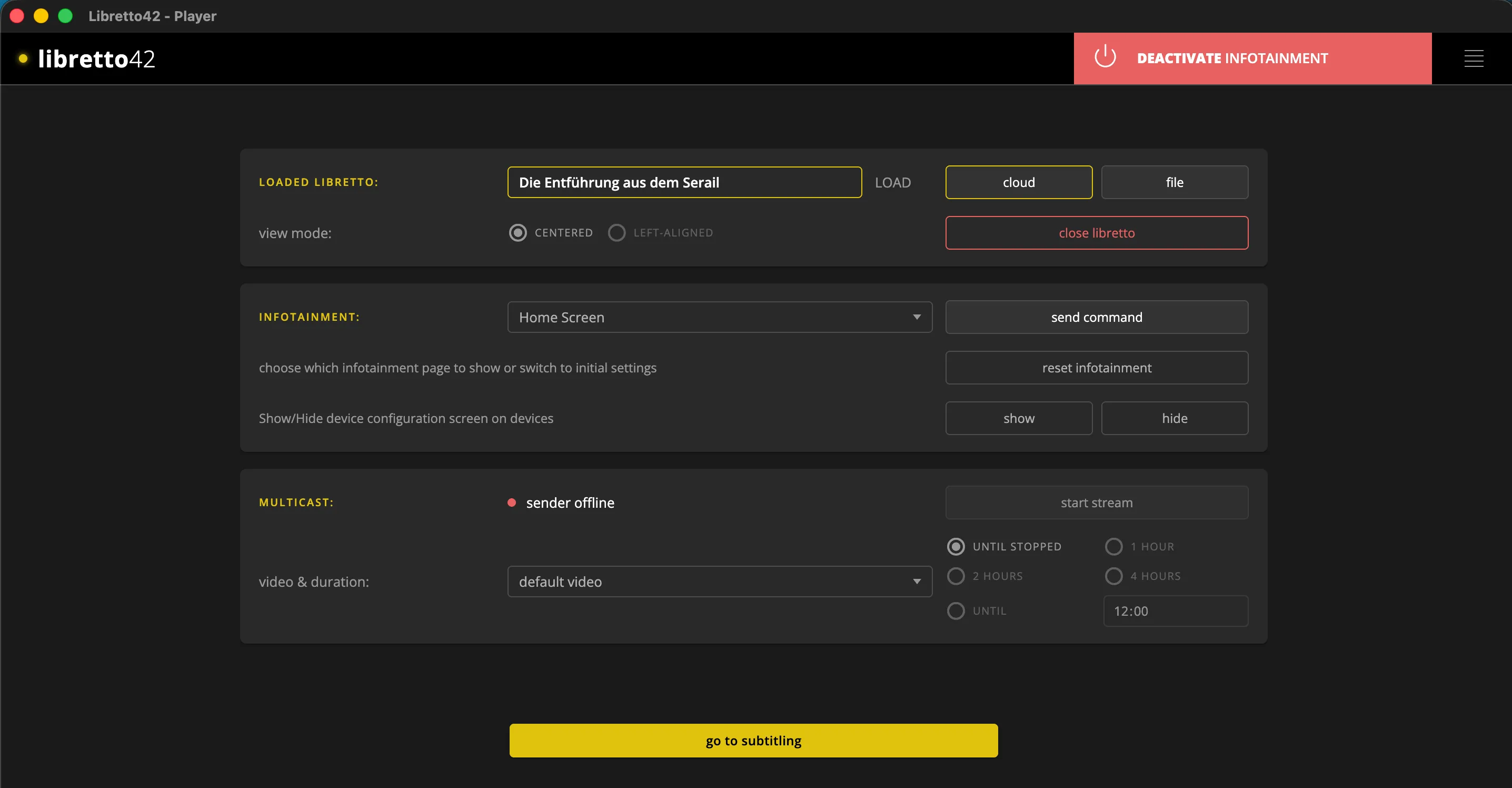 Startseite des Players: geladenes Libretto „Die Entführung aus dem Serail“ aus der Cloud oder als Datei, Infotainment mit Seitenauswahl, Multicast-Stream mit Video und Laufzeit, darunter die Schaltfläche zur Übertitelung